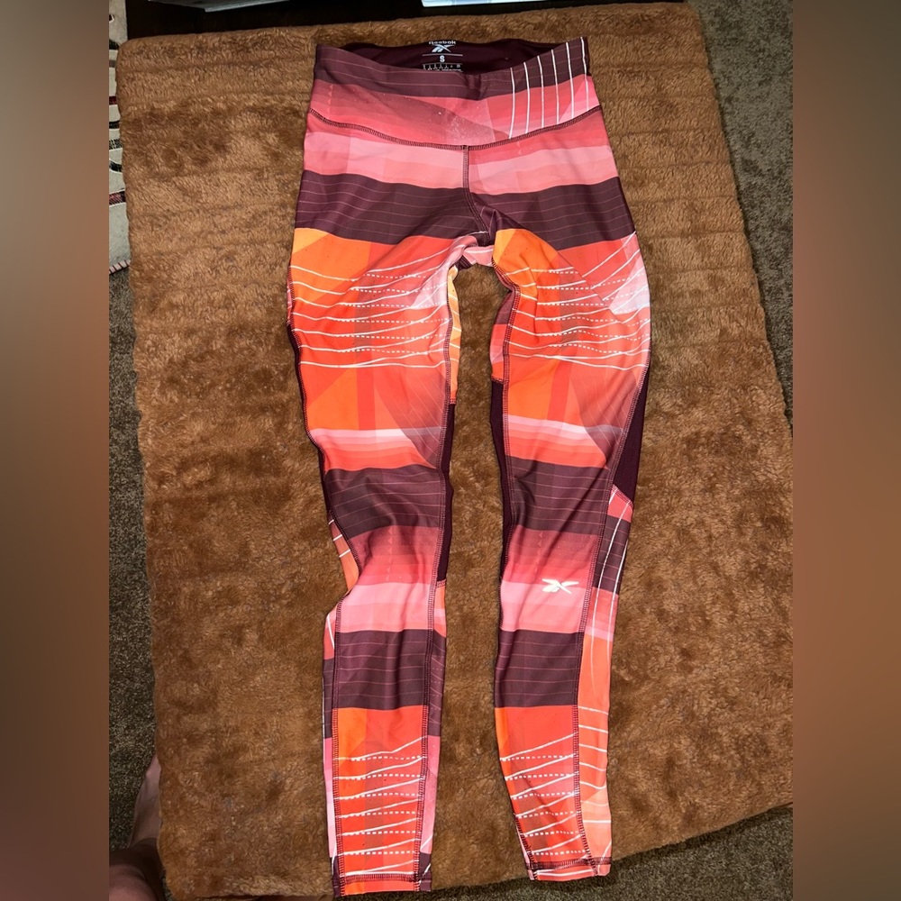 Reebok printed full length leggings size small